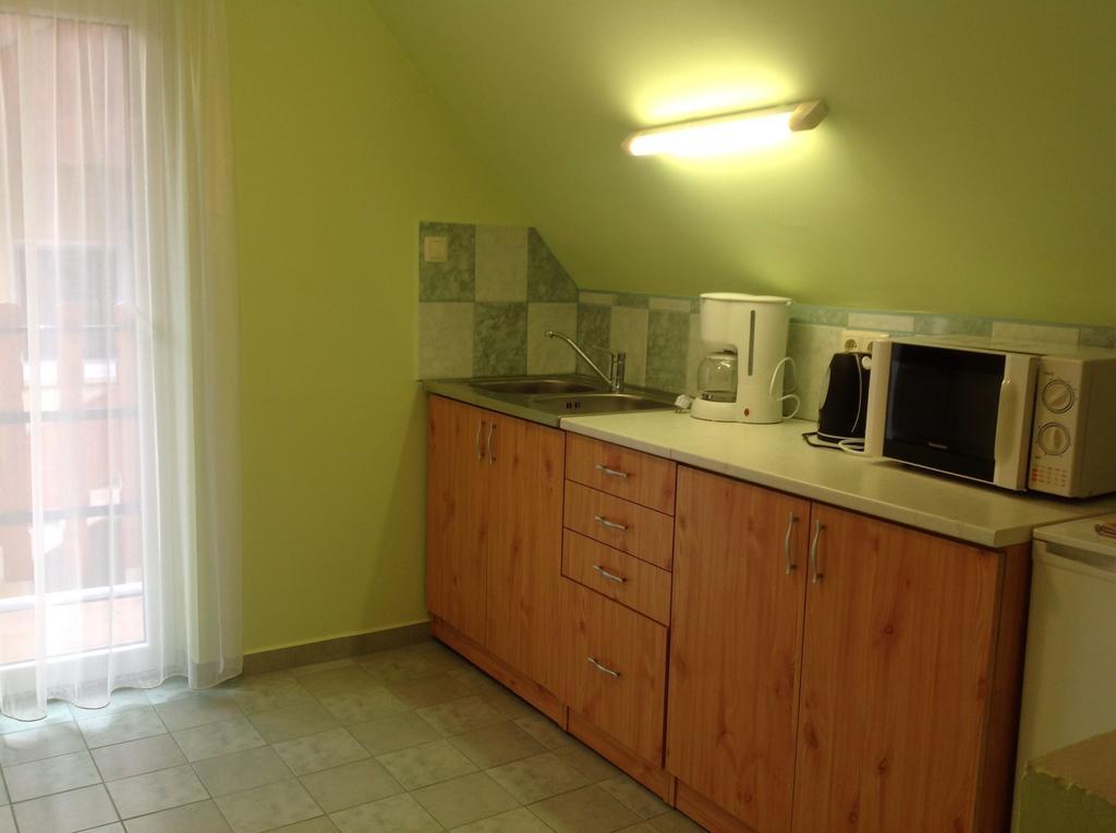 Apartment Villa Attila เฮวิซ ห้อง รูปภาพ