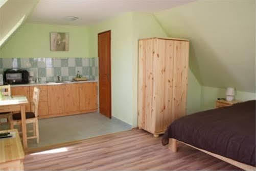 Apartment Villa Attila เฮวิซ ภายนอก รูปภาพ