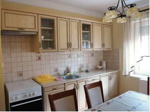 Apartment Villa Attila เฮวิซ ภายนอก รูปภาพ